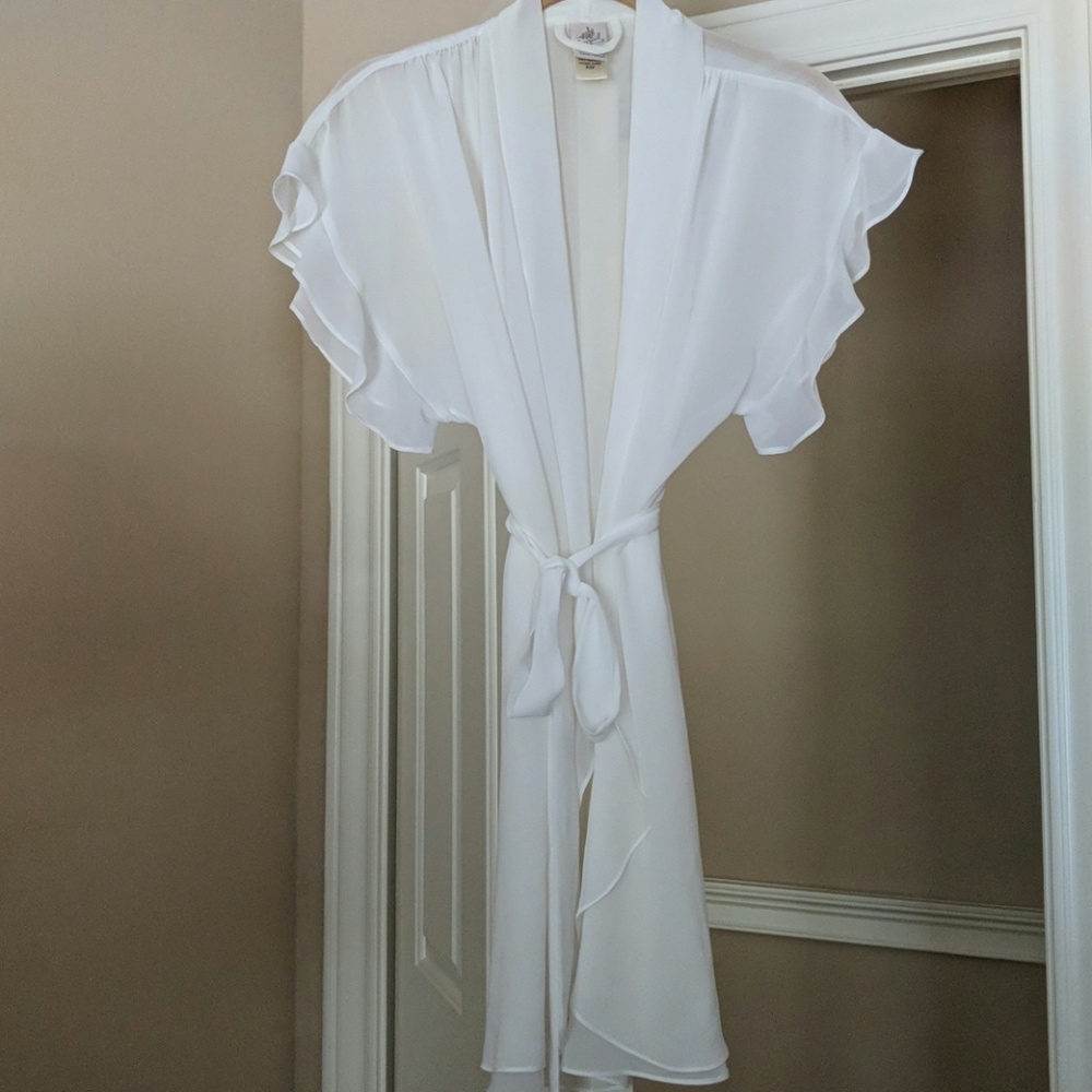 Jonquil Chiffon Short Robe